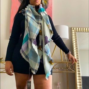 Vince Camuto Plaid/Floral Double Face Wrap
